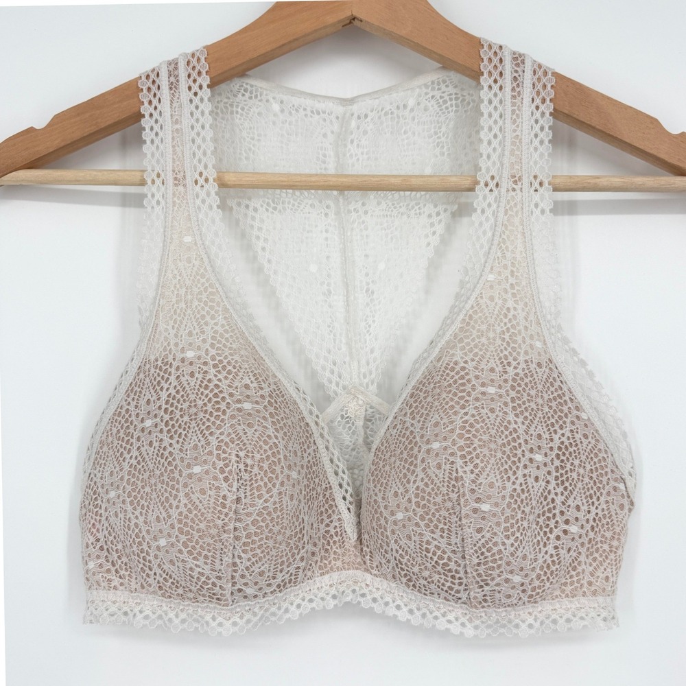 Victoria's Secret White Lace Racerback Bralette Sz M Lined Beige